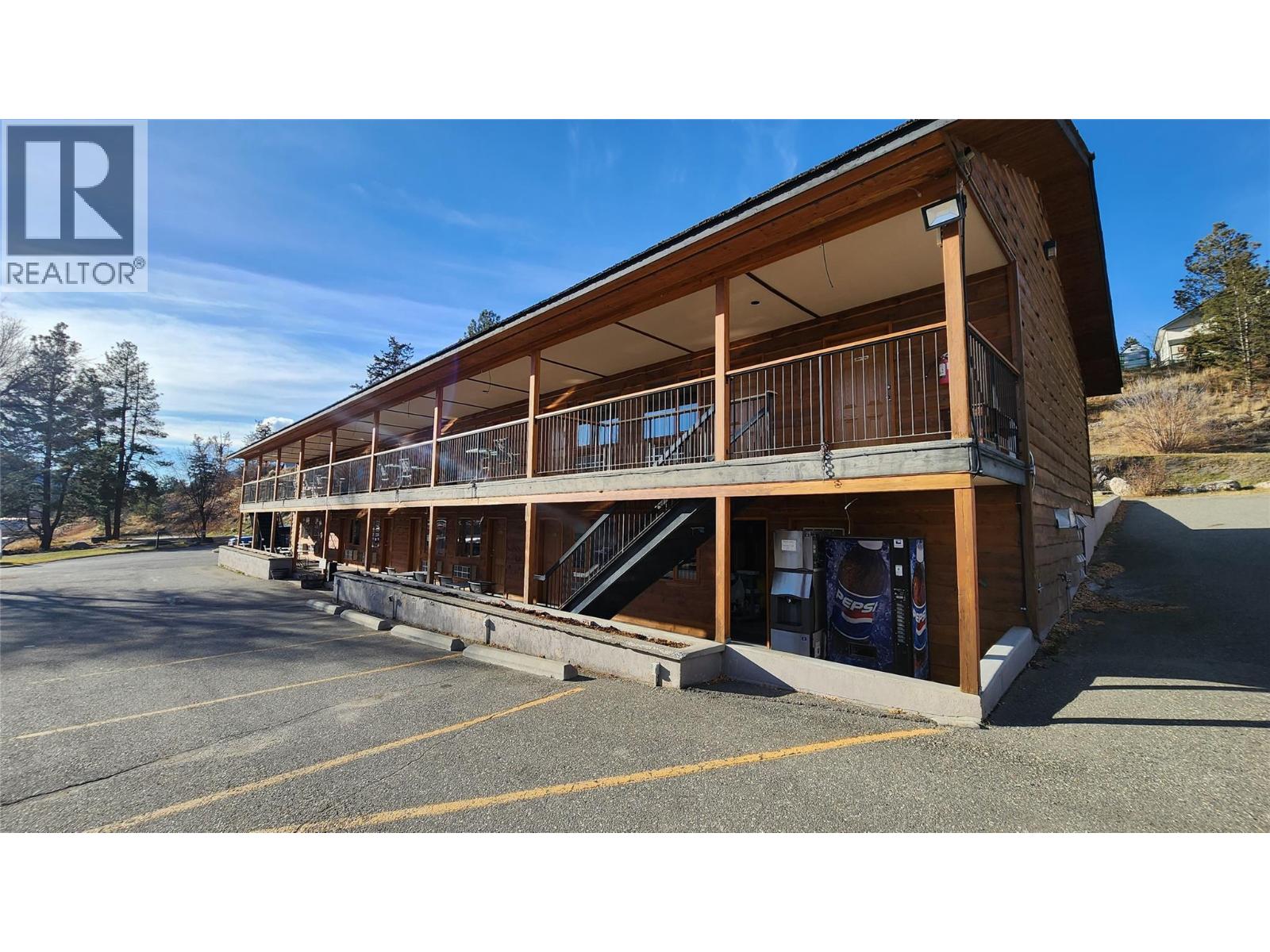 1414 Cariboo Highway, Clinton — photo 19