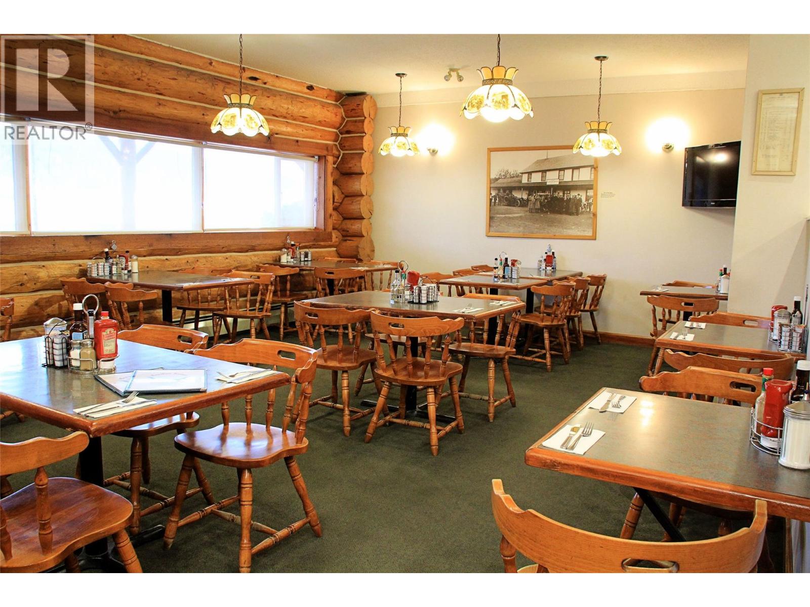1414 Cariboo Highway, Clinton — photo 29