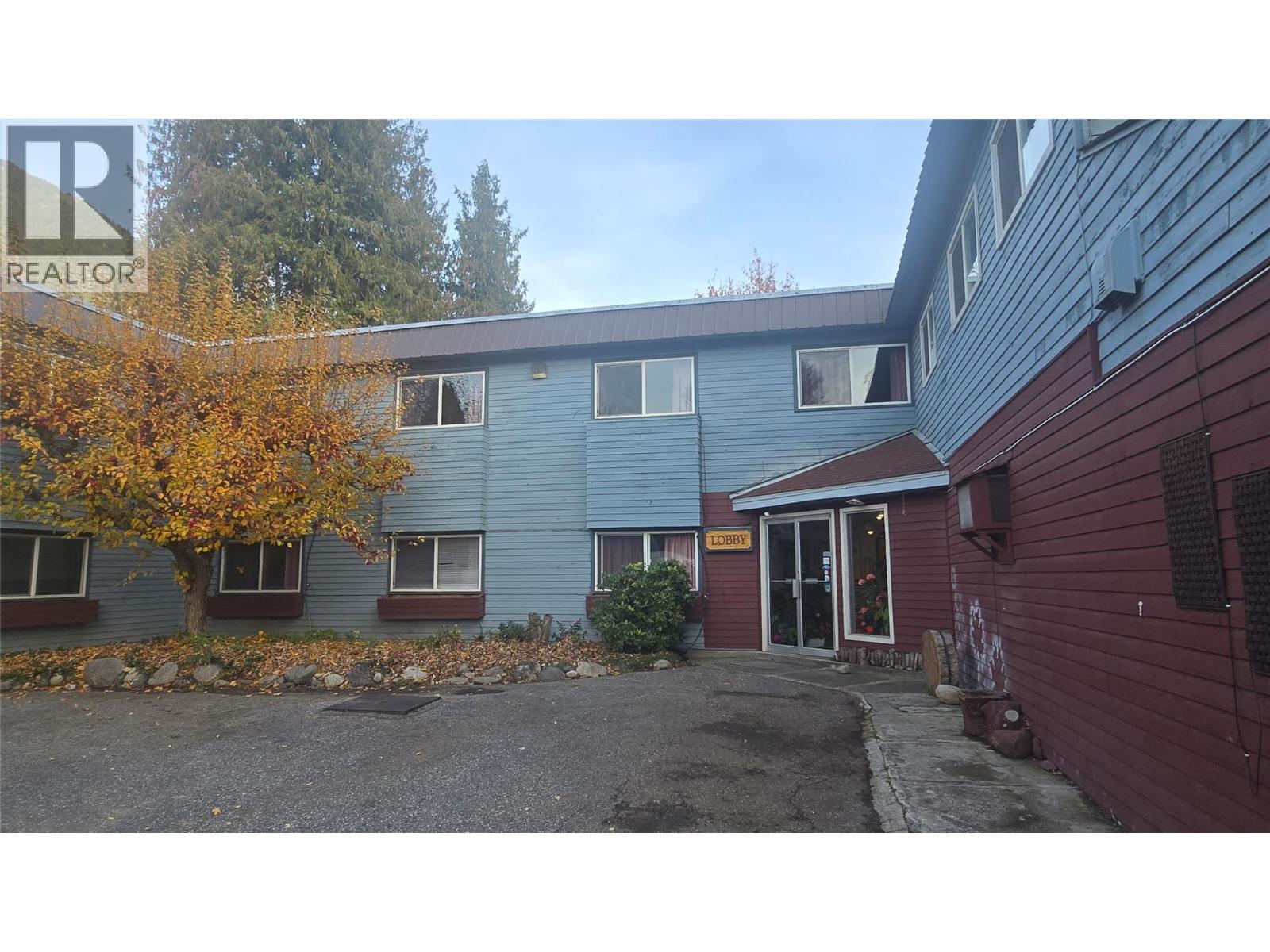 509 Slocan Avenue, New Denver — photo 3
