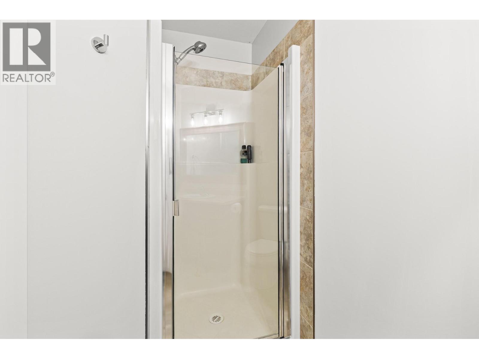 #20 225 Glen Park Drive - 21