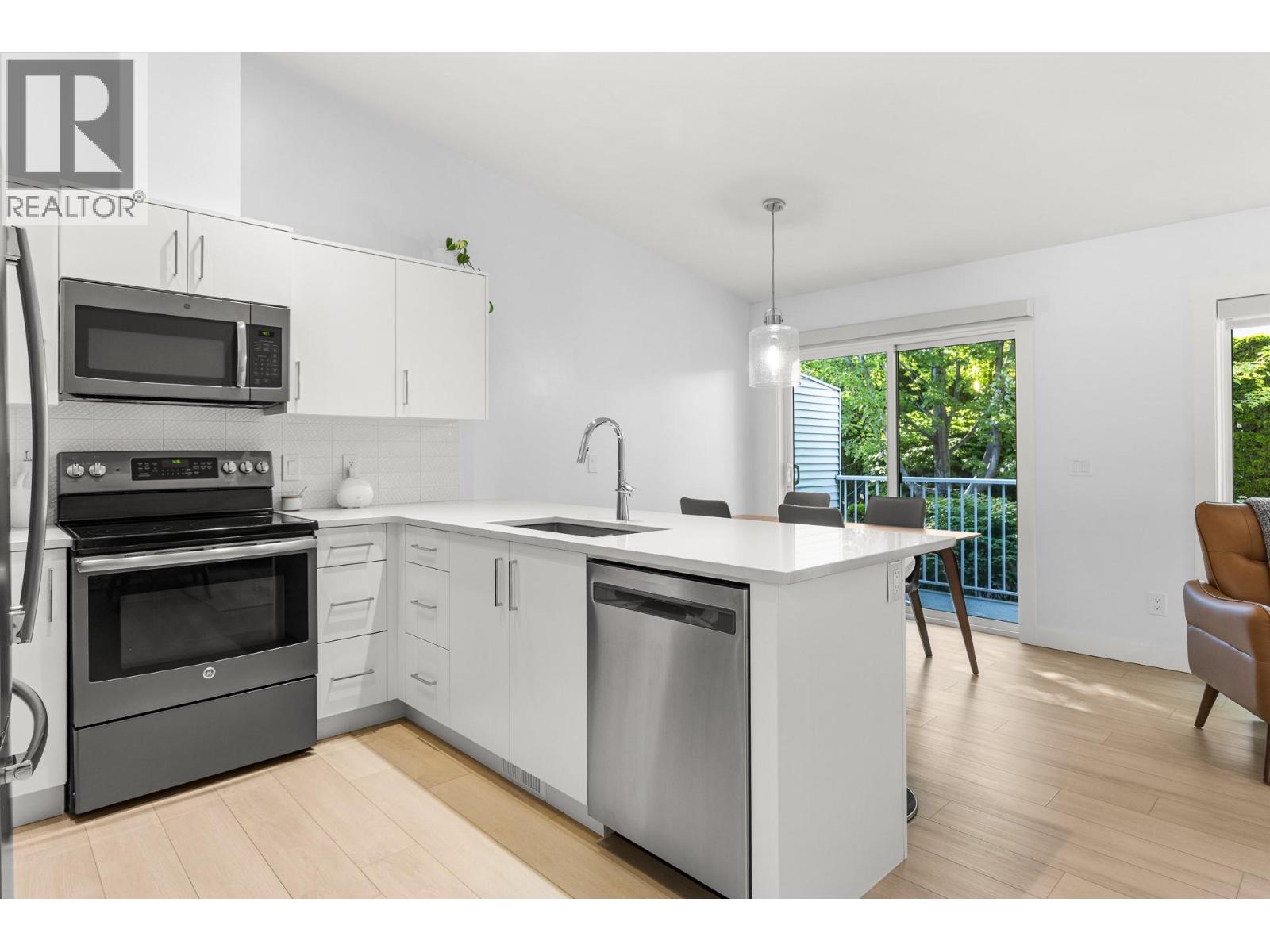 #20 225 Glen Park Drive - 8