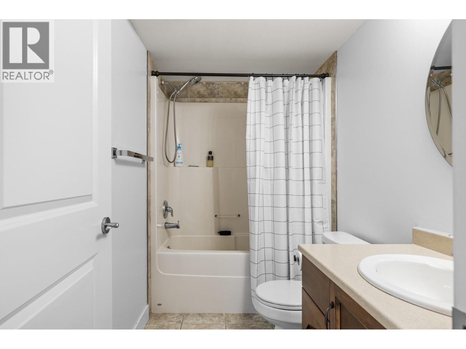#20 225 Glen Park Drive - 29
