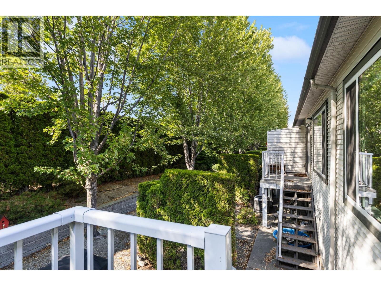 #20 225 Glen Park Drive - 42