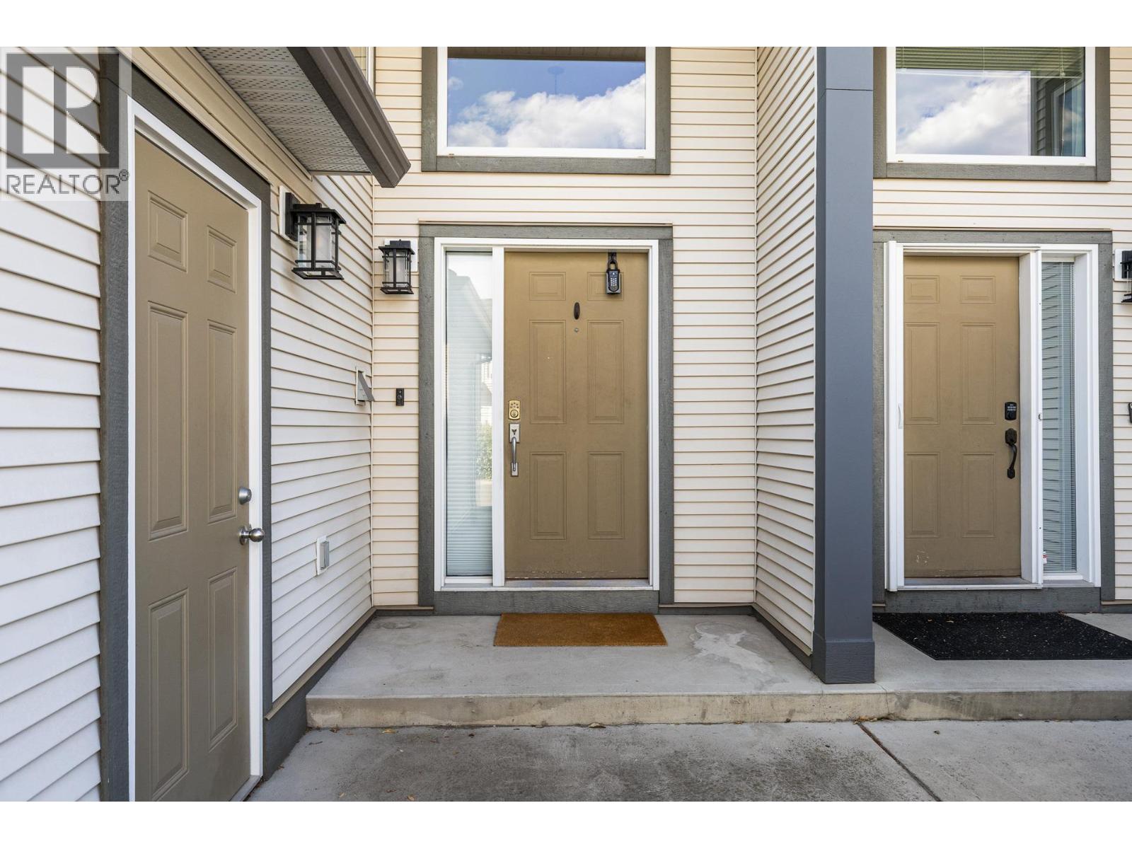 #20 225 Glen Park Drive - 36
