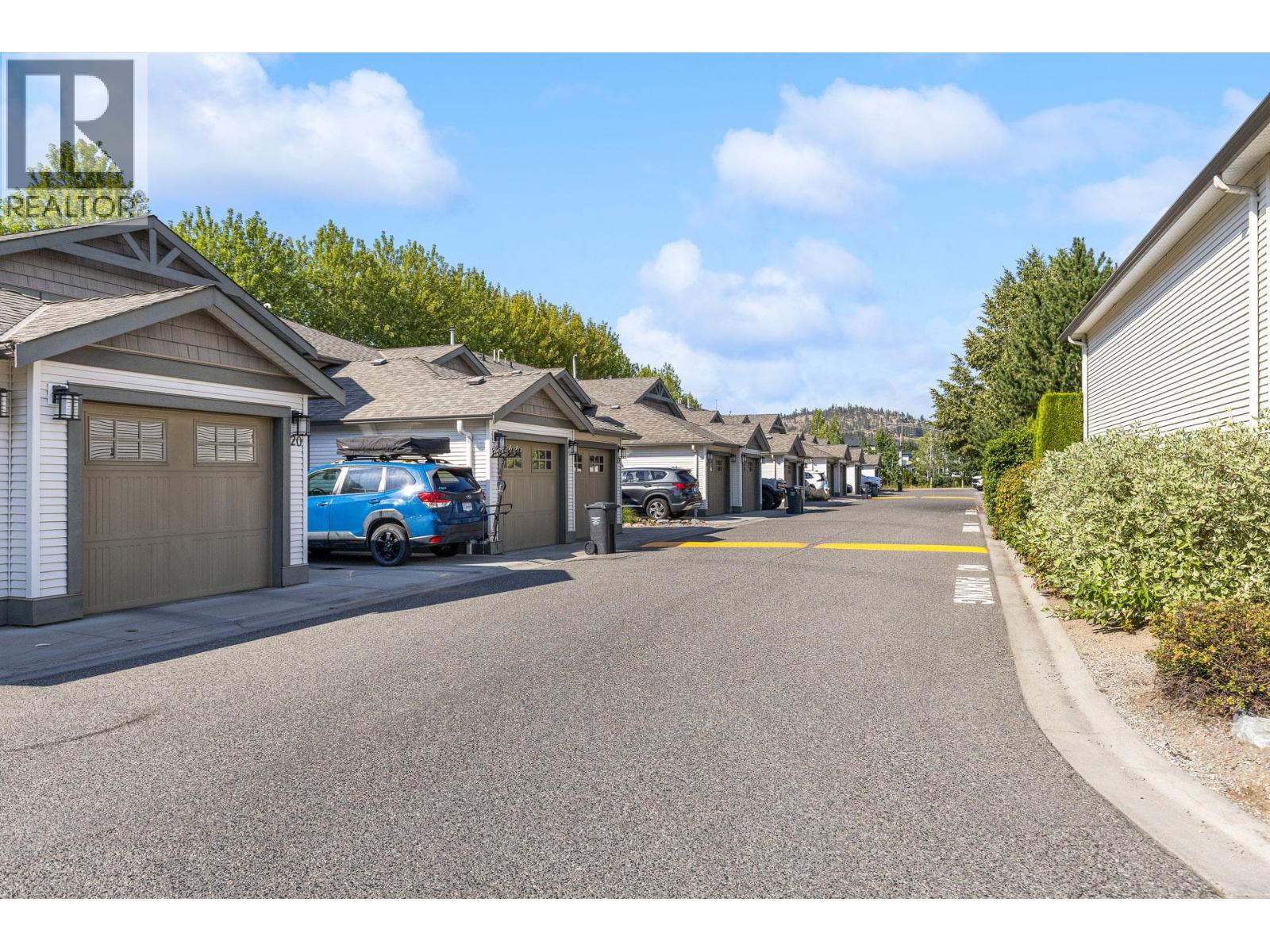 #20 225 Glen Park Drive - 37