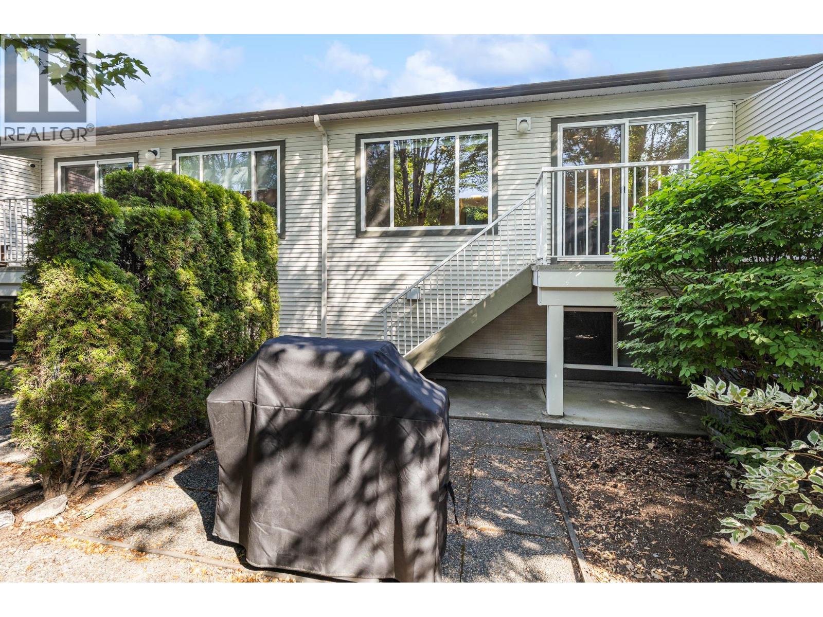 #20 225 Glen Park Drive - 41