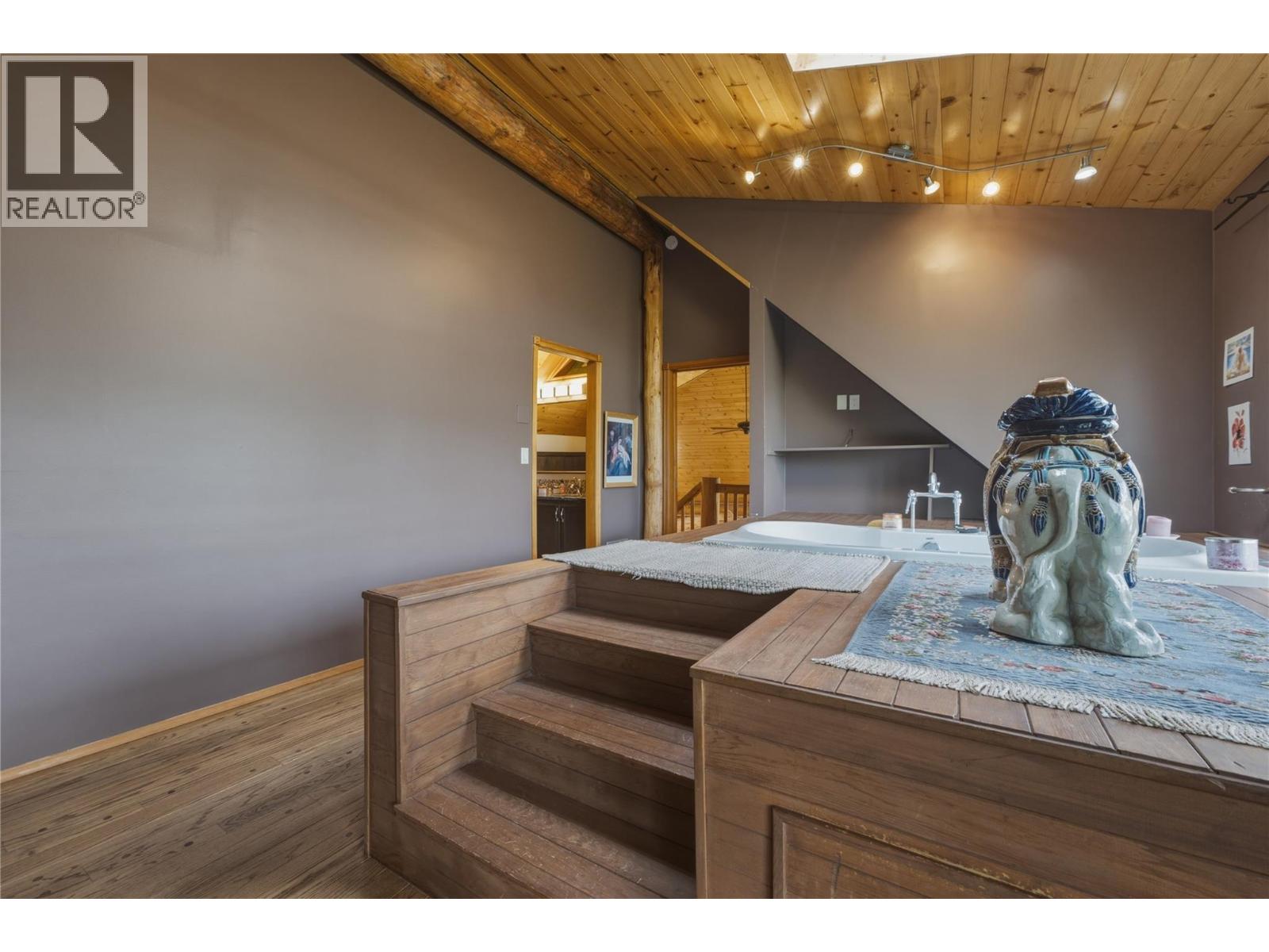 Thumbnail 45