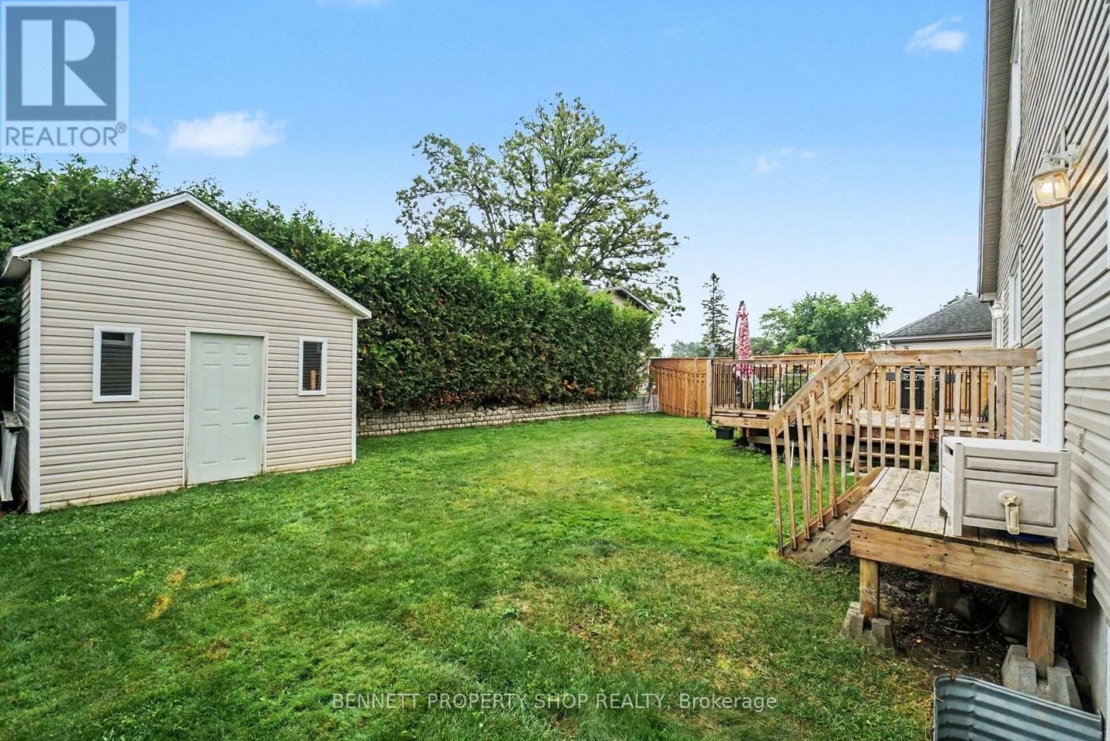 179 SANDRA CRESCENT - 28