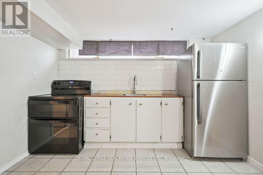 256 ZELDA CRESCENT - 22