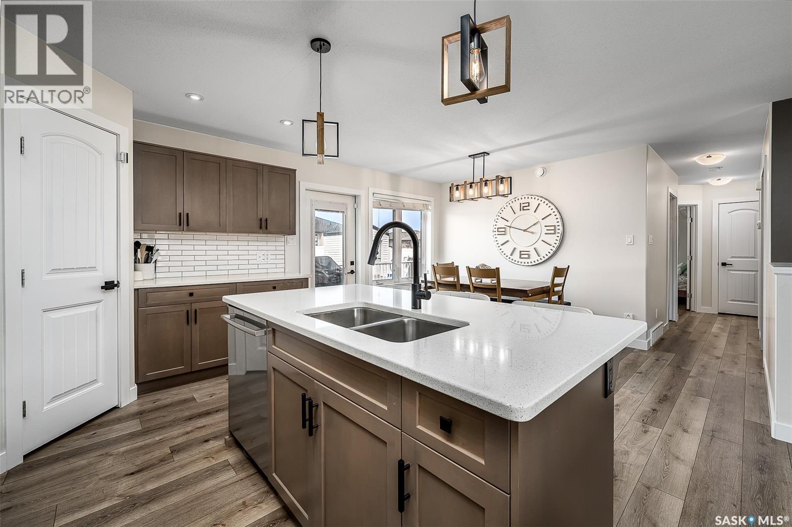 123 Hodges CRESCENT - Image 12
