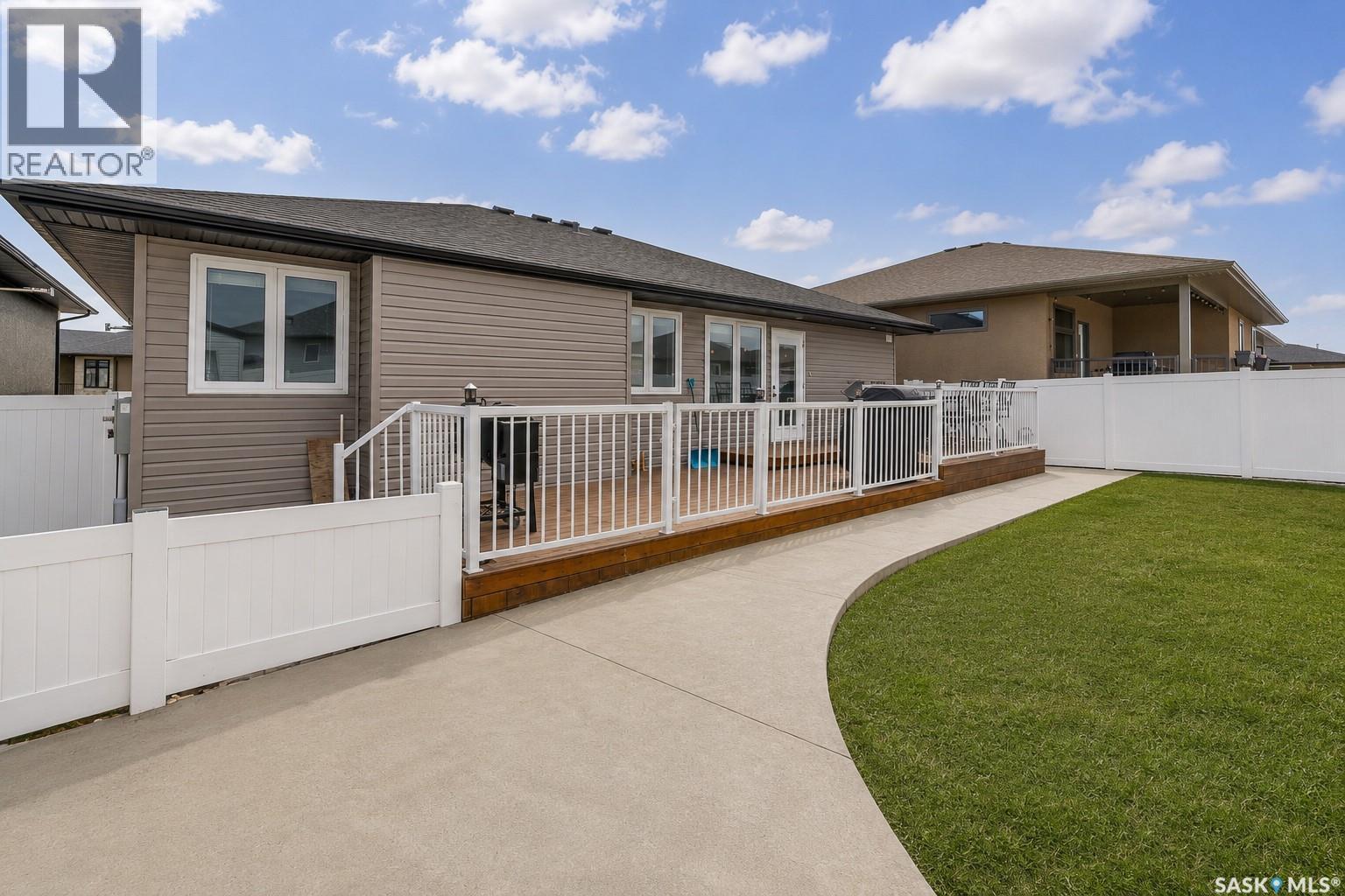 123 Hodges CRESCENT - 40