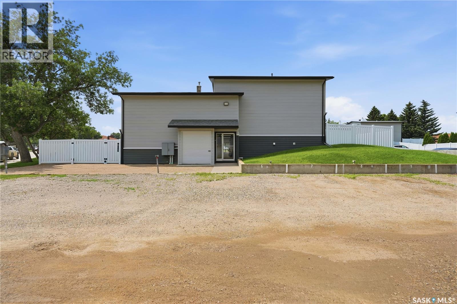 #6 1292 Gordon ROAD - 34