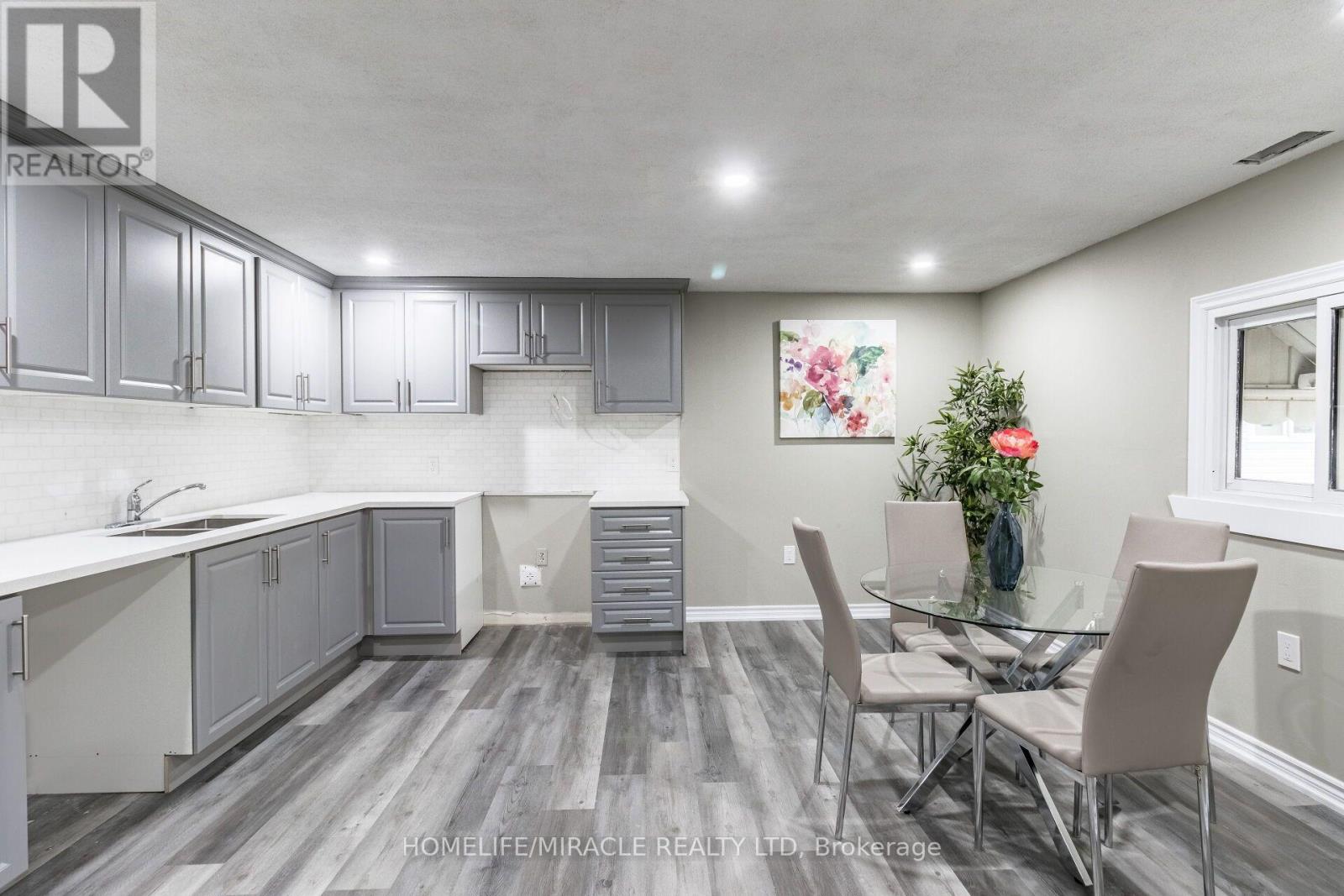 15 SPIERS CRESCENT - 16