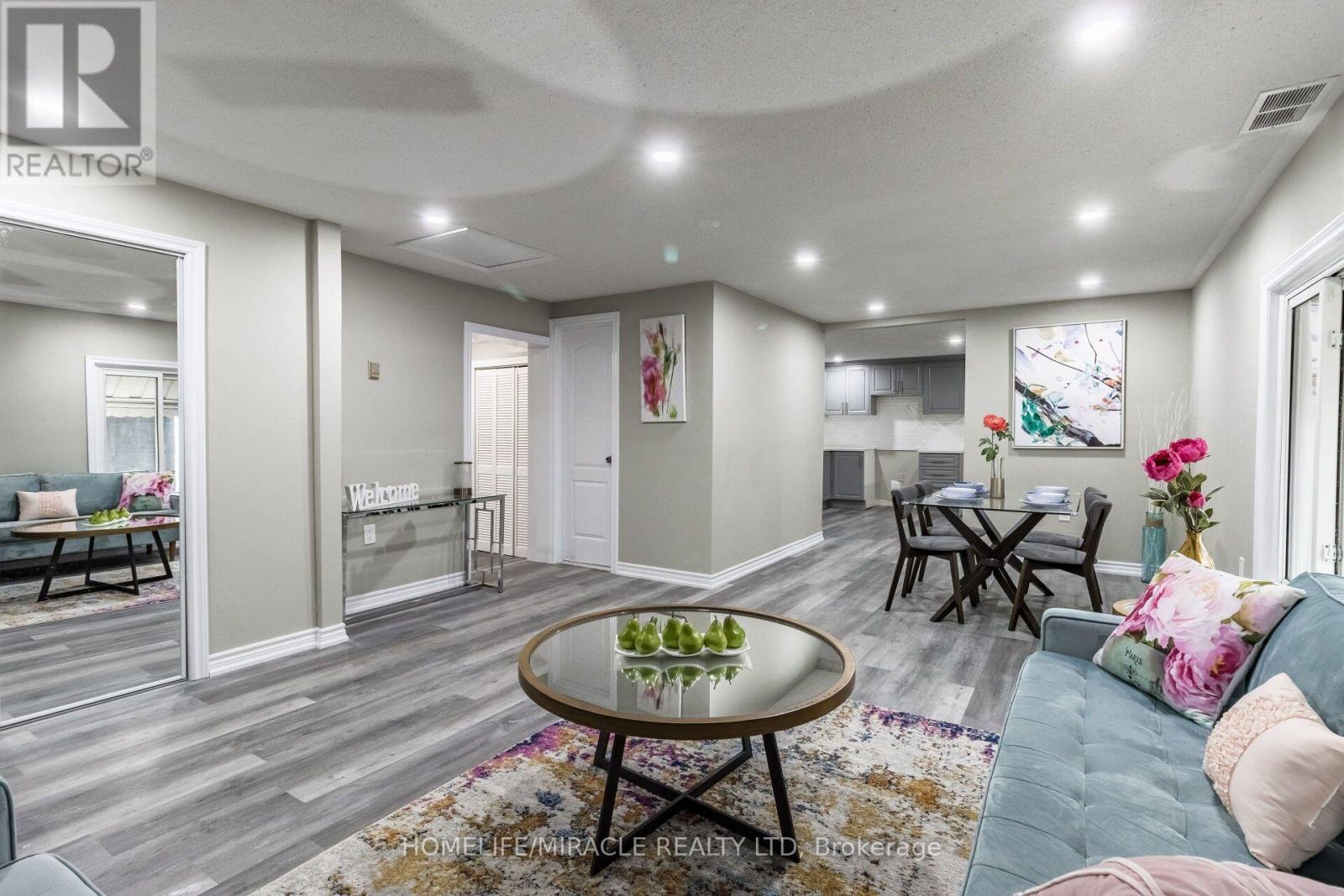 15 SPIERS CRESCENT - 13