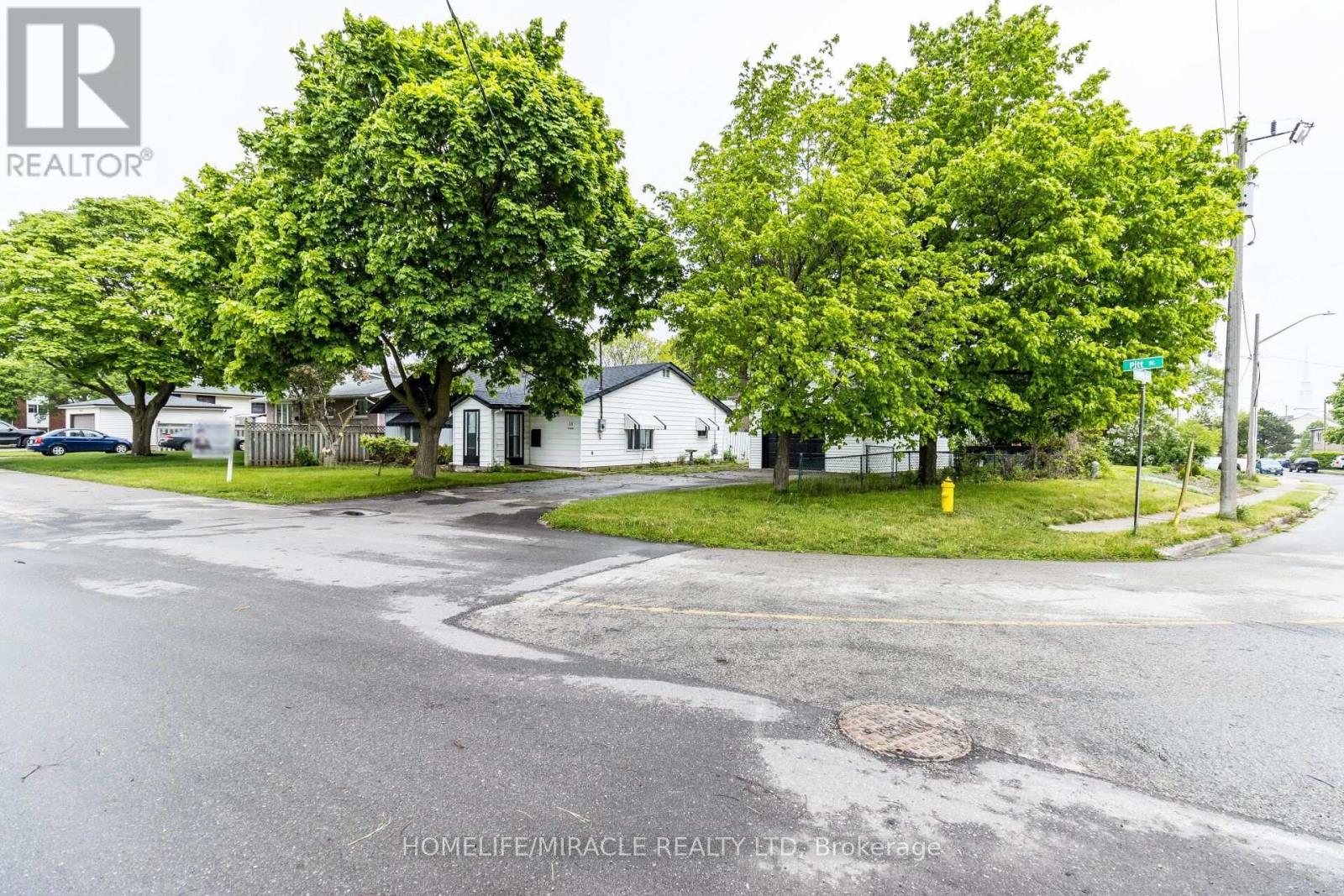 15 SPIERS CRESCENT - 3