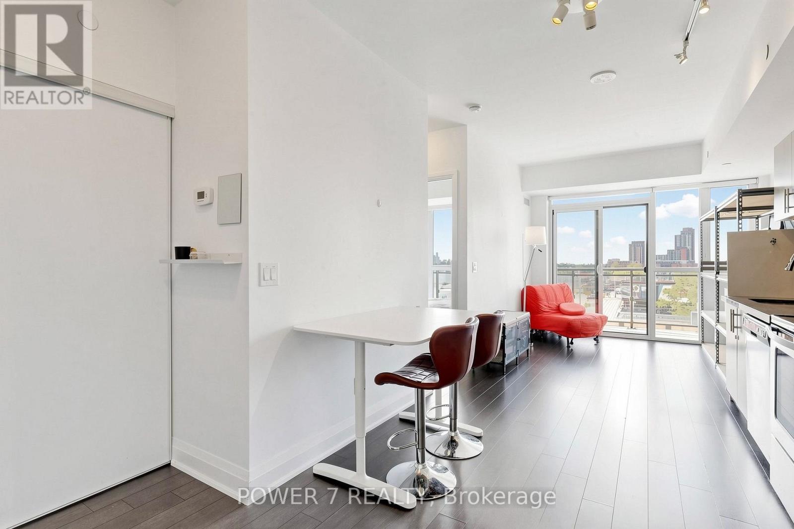 #510 16 MCADAM AVENUE - 12