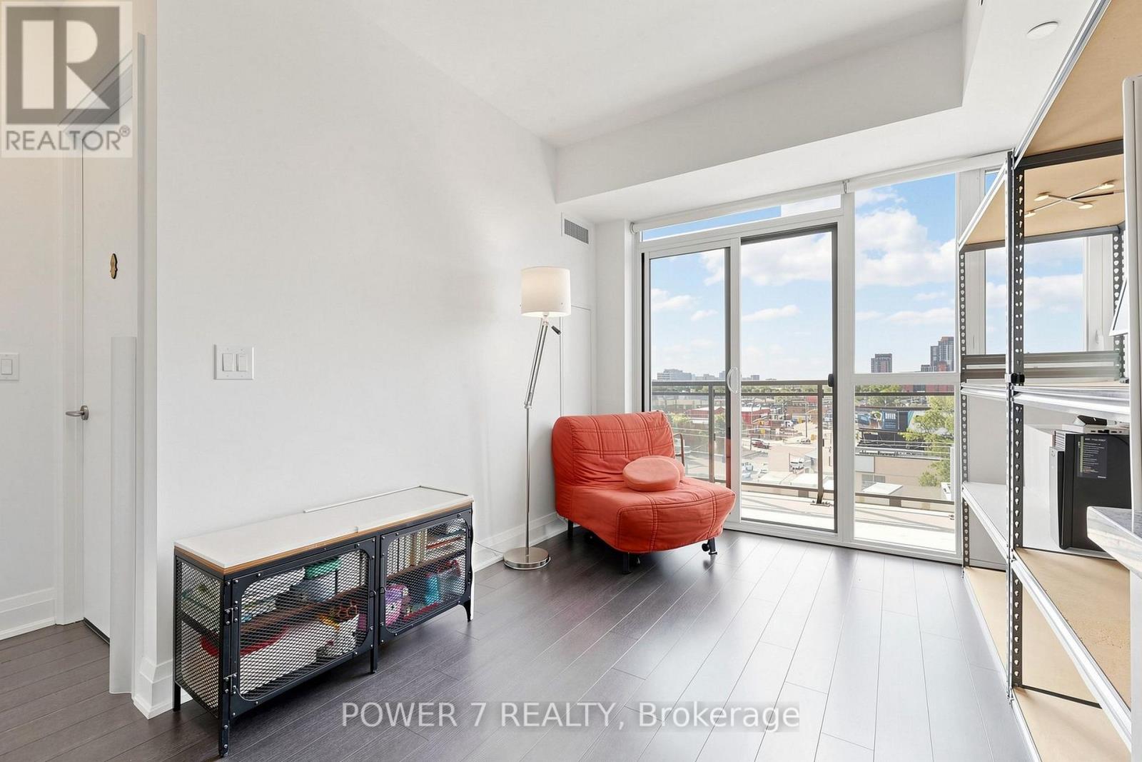 #510 16 MCADAM AVENUE - 14