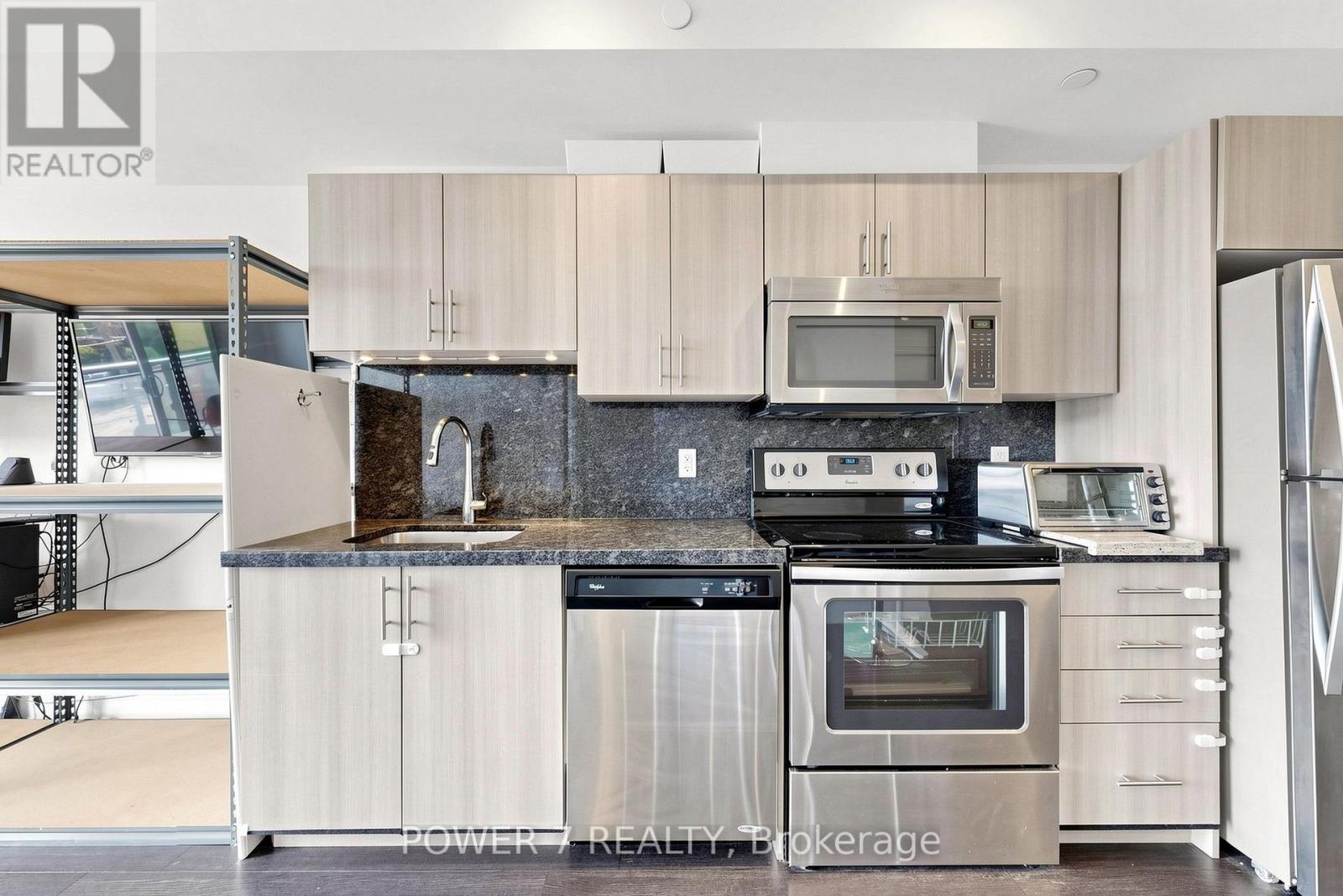 #510 16 MCADAM AVENUE - 18