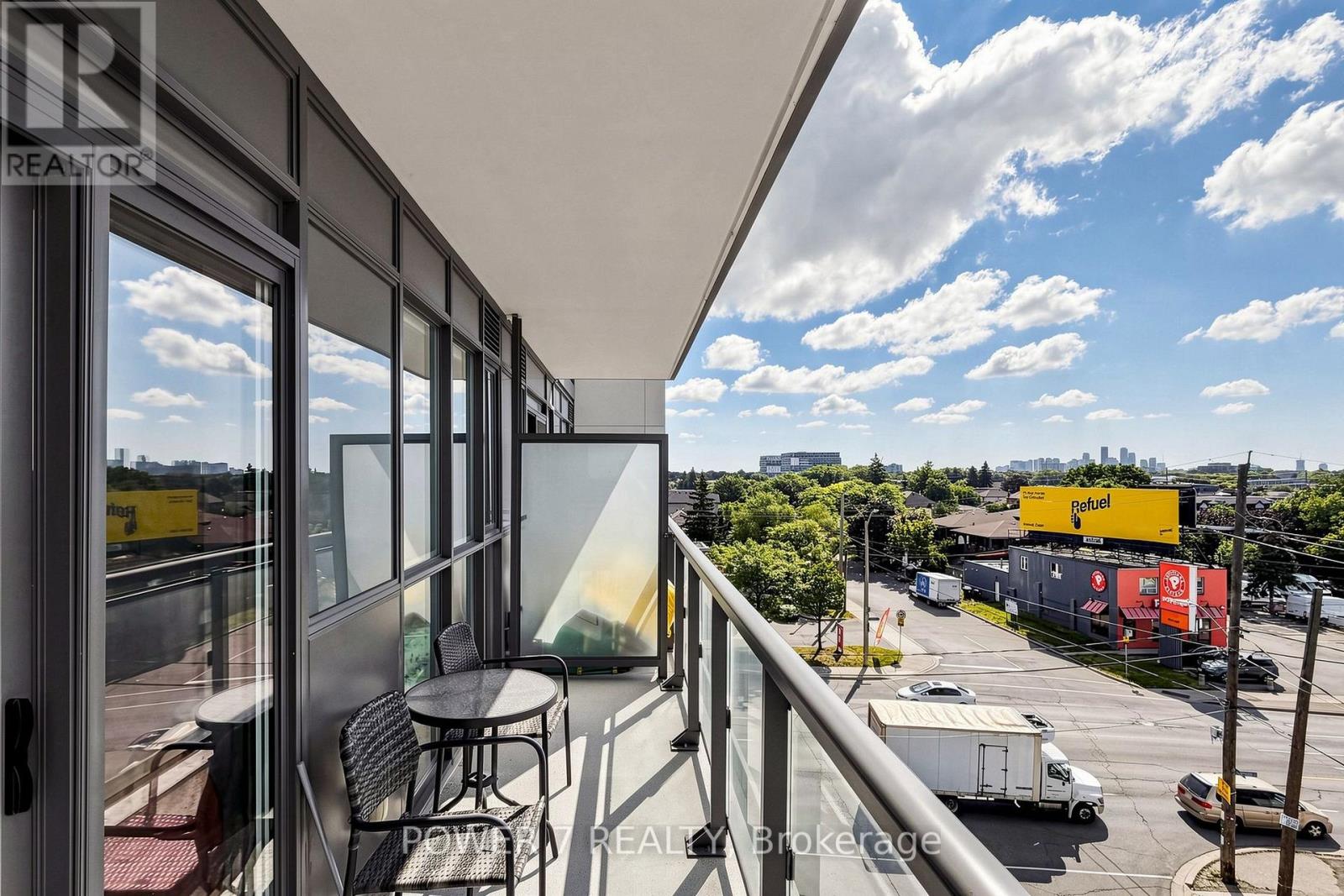 #510 16 MCADAM AVENUE - 29
