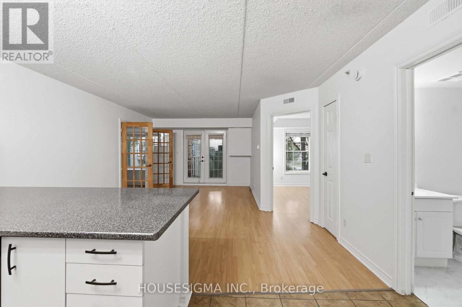 #203 4025 KILMER DRIVE - Image 12