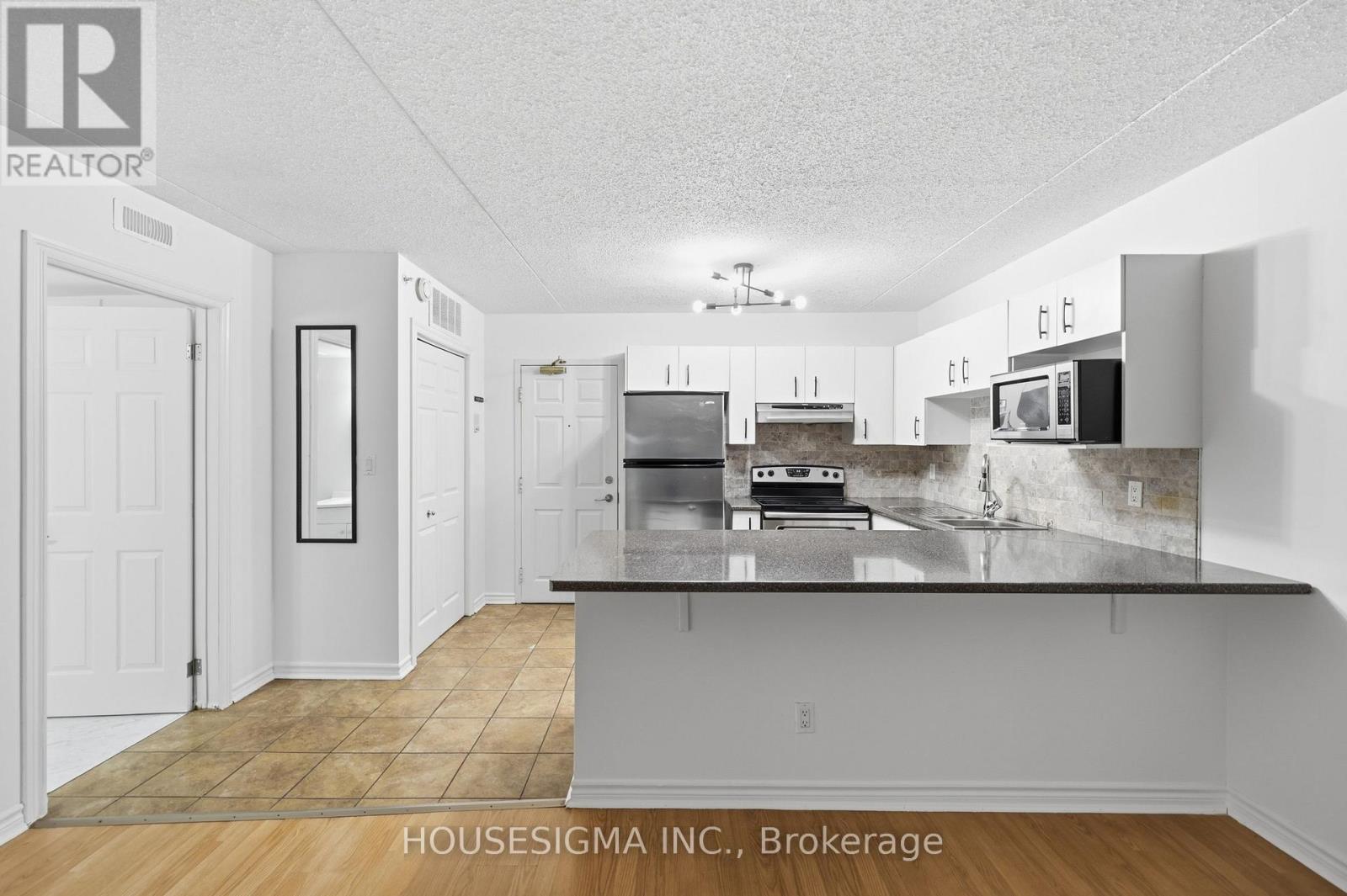 #203 4025 KILMER DRIVE - Image 16