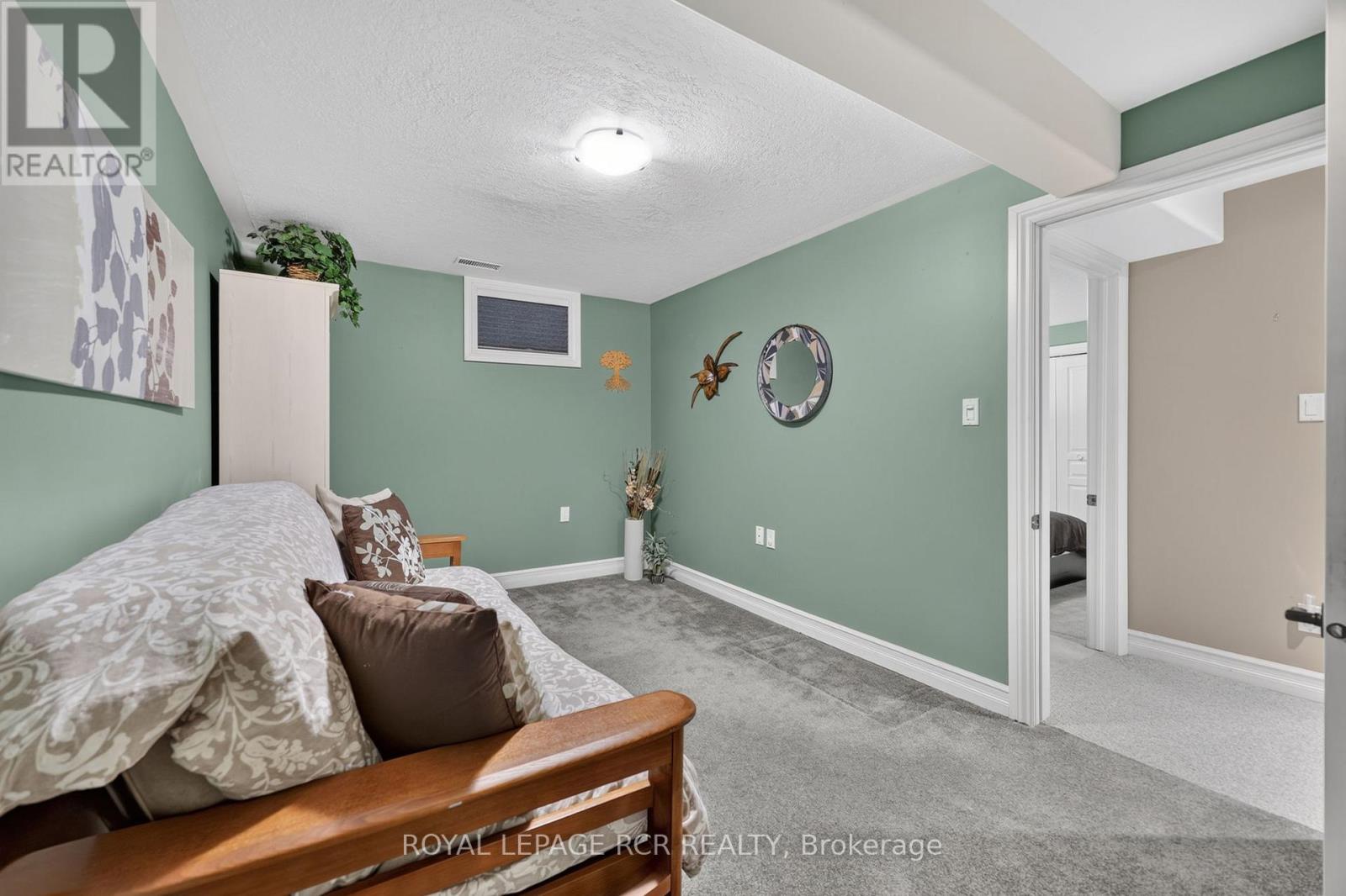 60 HOLMES DRIVE - 27