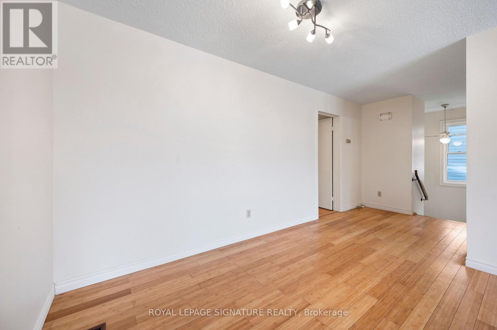4069 JEFTON CRESCENT - 18