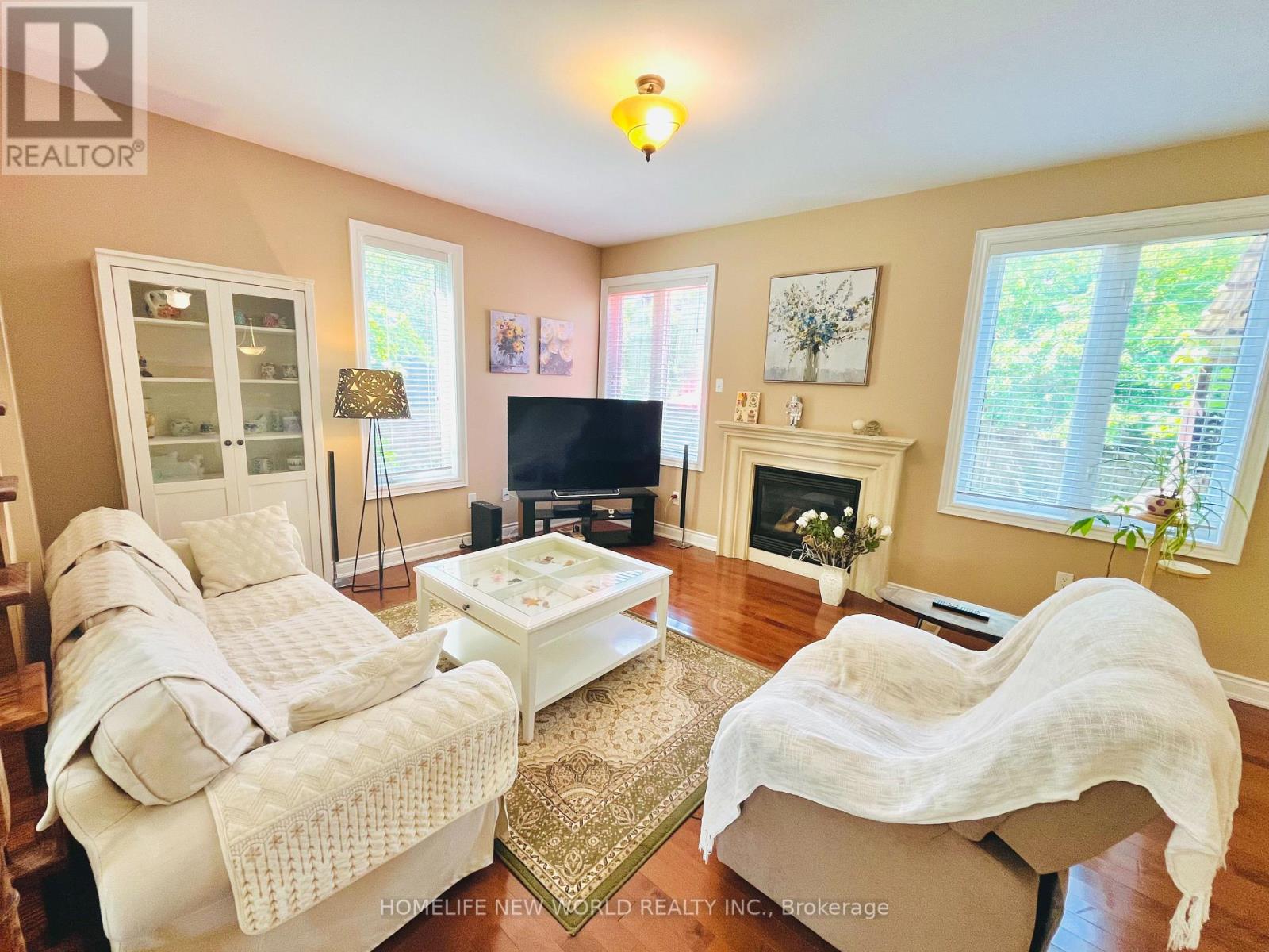 325 ADMIRAL DRIVE - 10