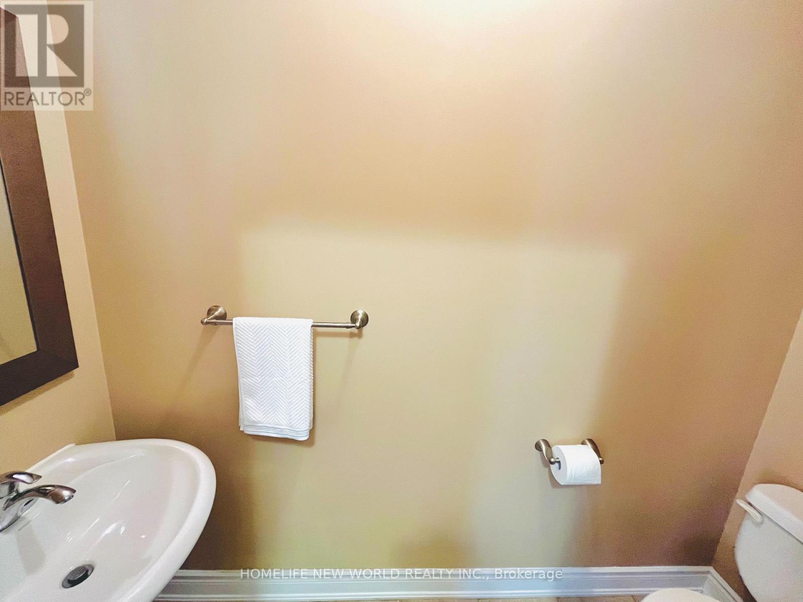 325 ADMIRAL DRIVE - 11