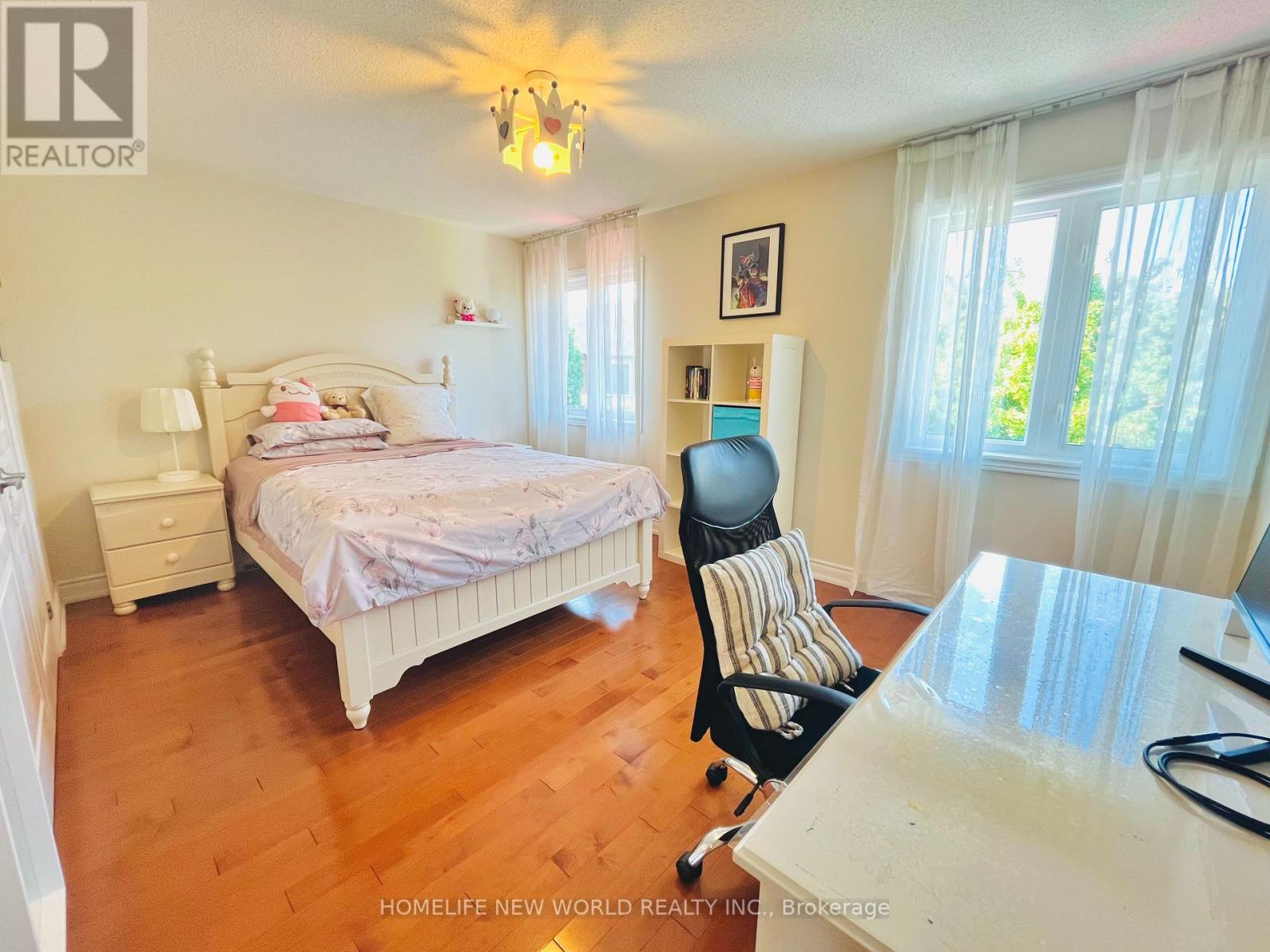 325 ADMIRAL DRIVE - 13