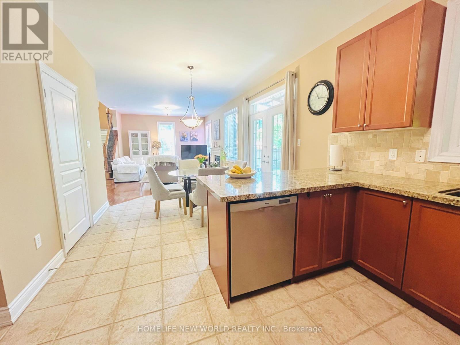 325 ADMIRAL DRIVE - 7