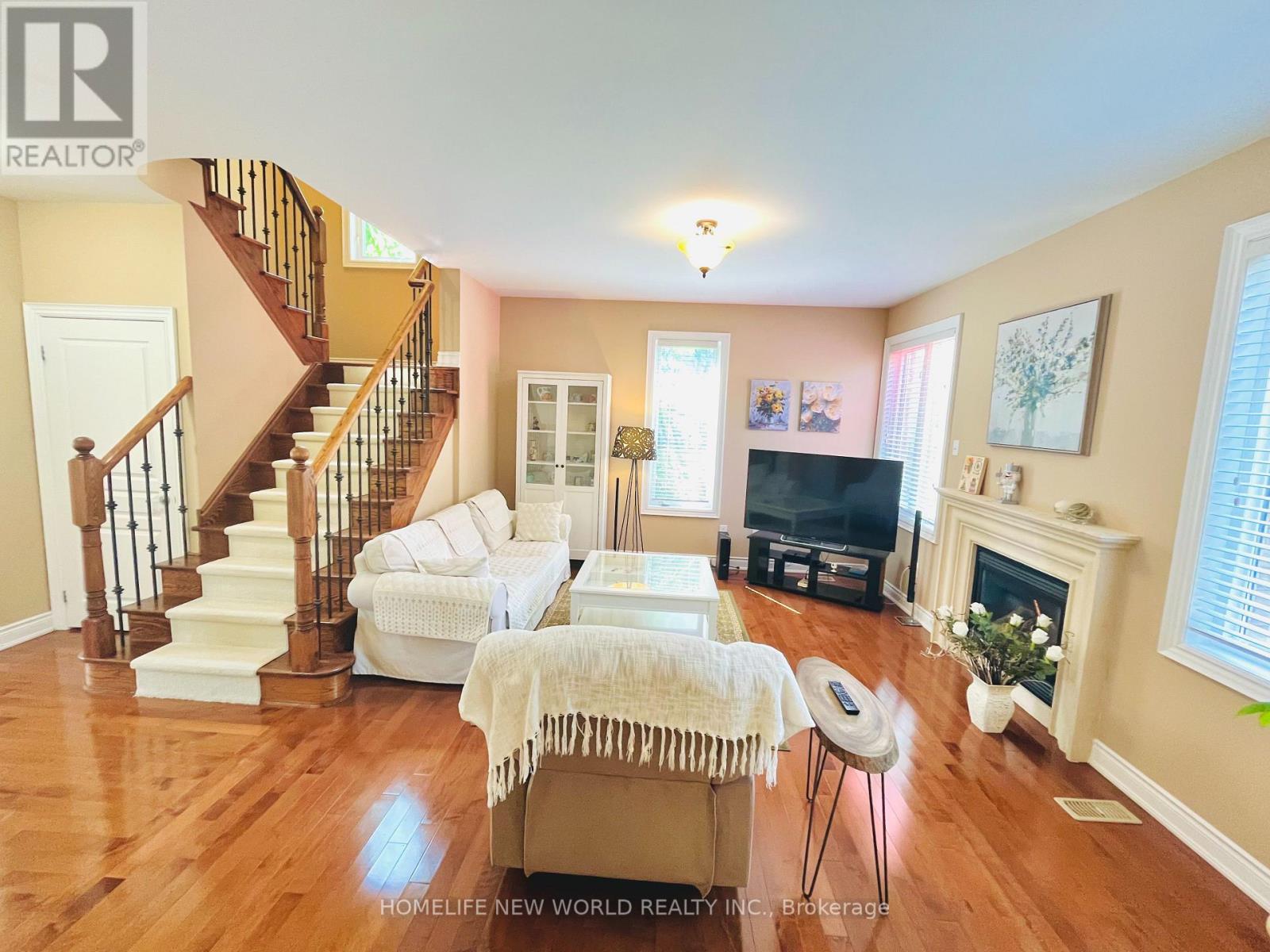 325 ADMIRAL DRIVE - 9