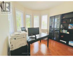 325 Admiral Drive, Oakville, ON L6L0C2 Photo 23