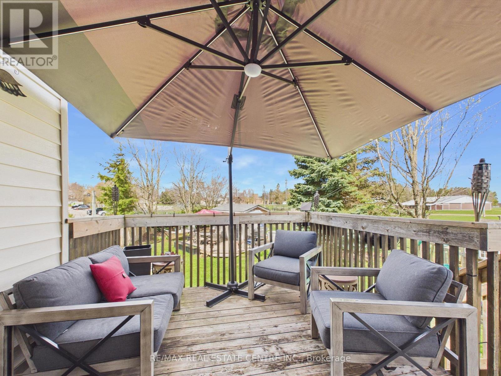318 SHELBURNE PLACE - 28