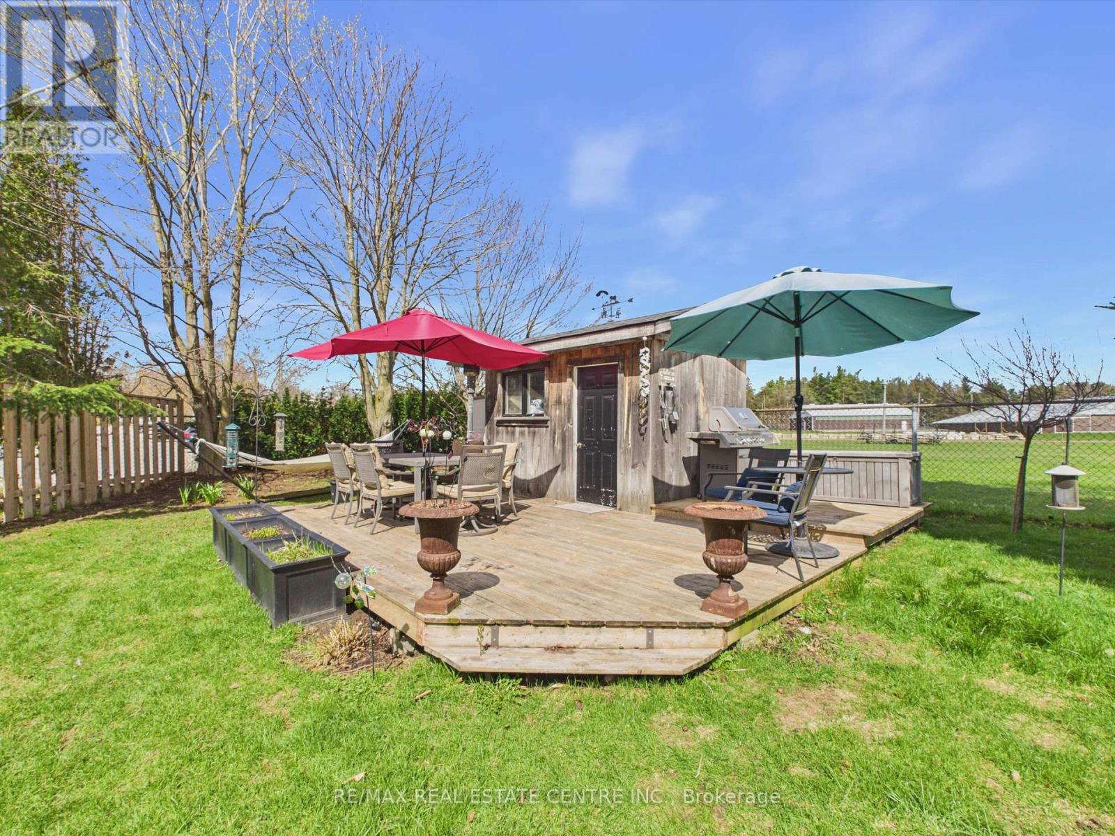318 SHELBURNE PLACE - 30