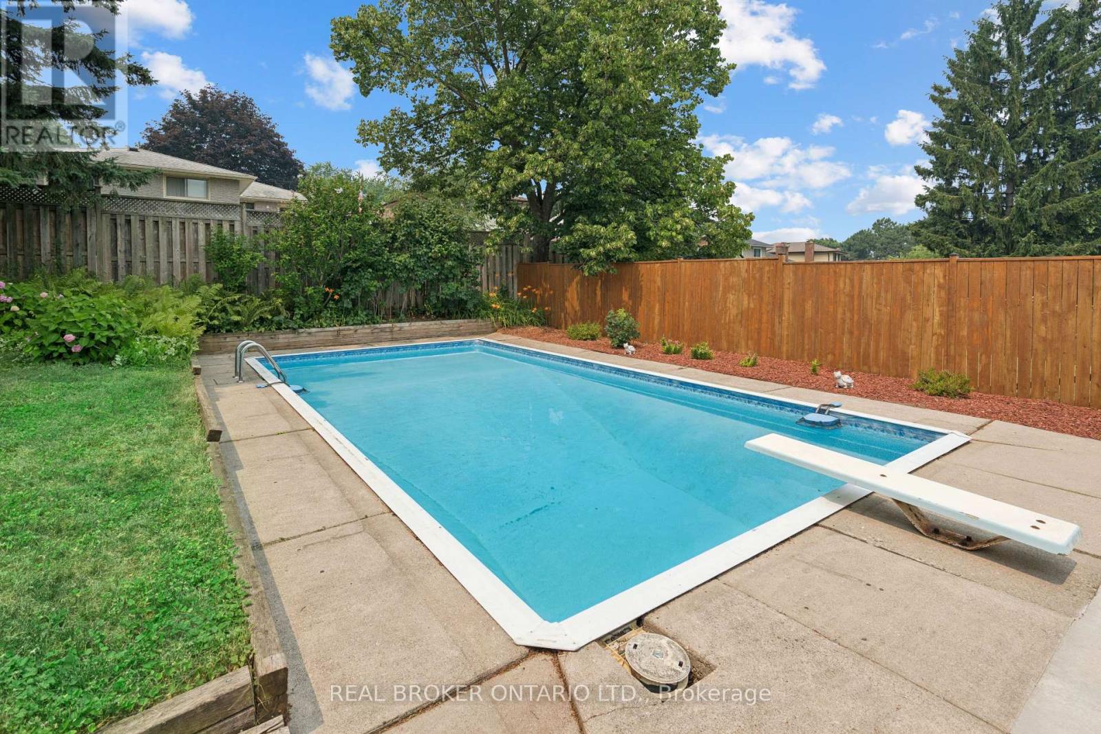 254 SOUTHWOOD DRIVE - Image 42