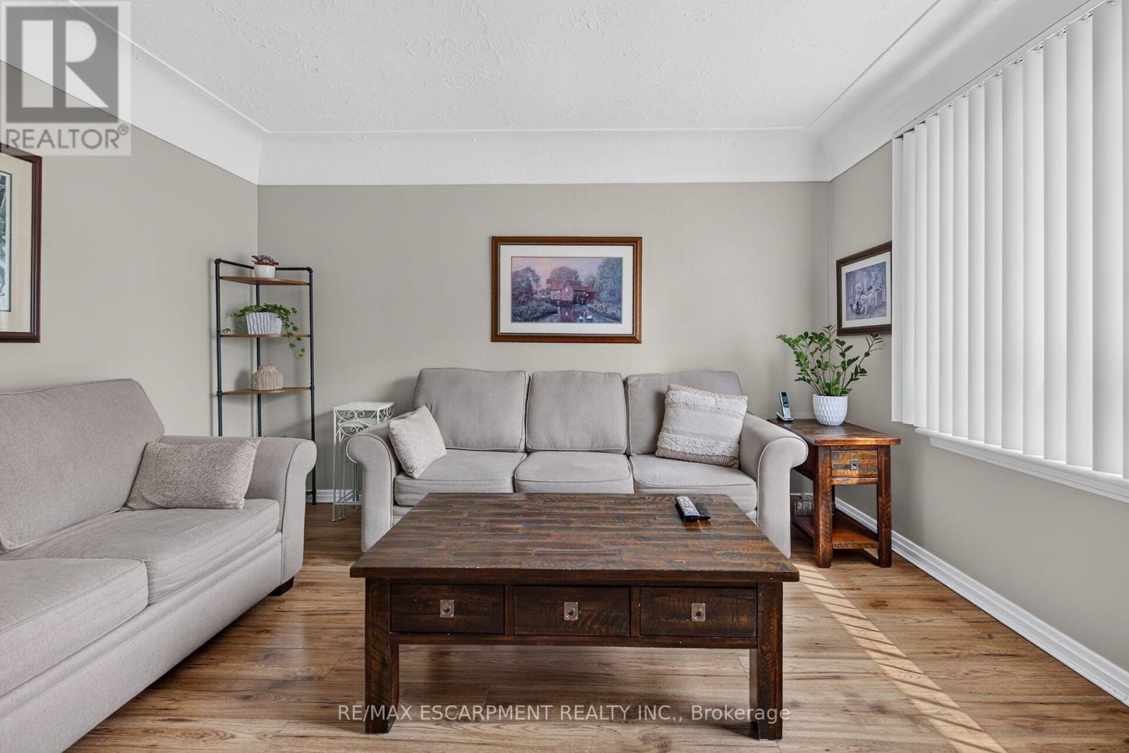 206 EAST 13TH STREET - 6
