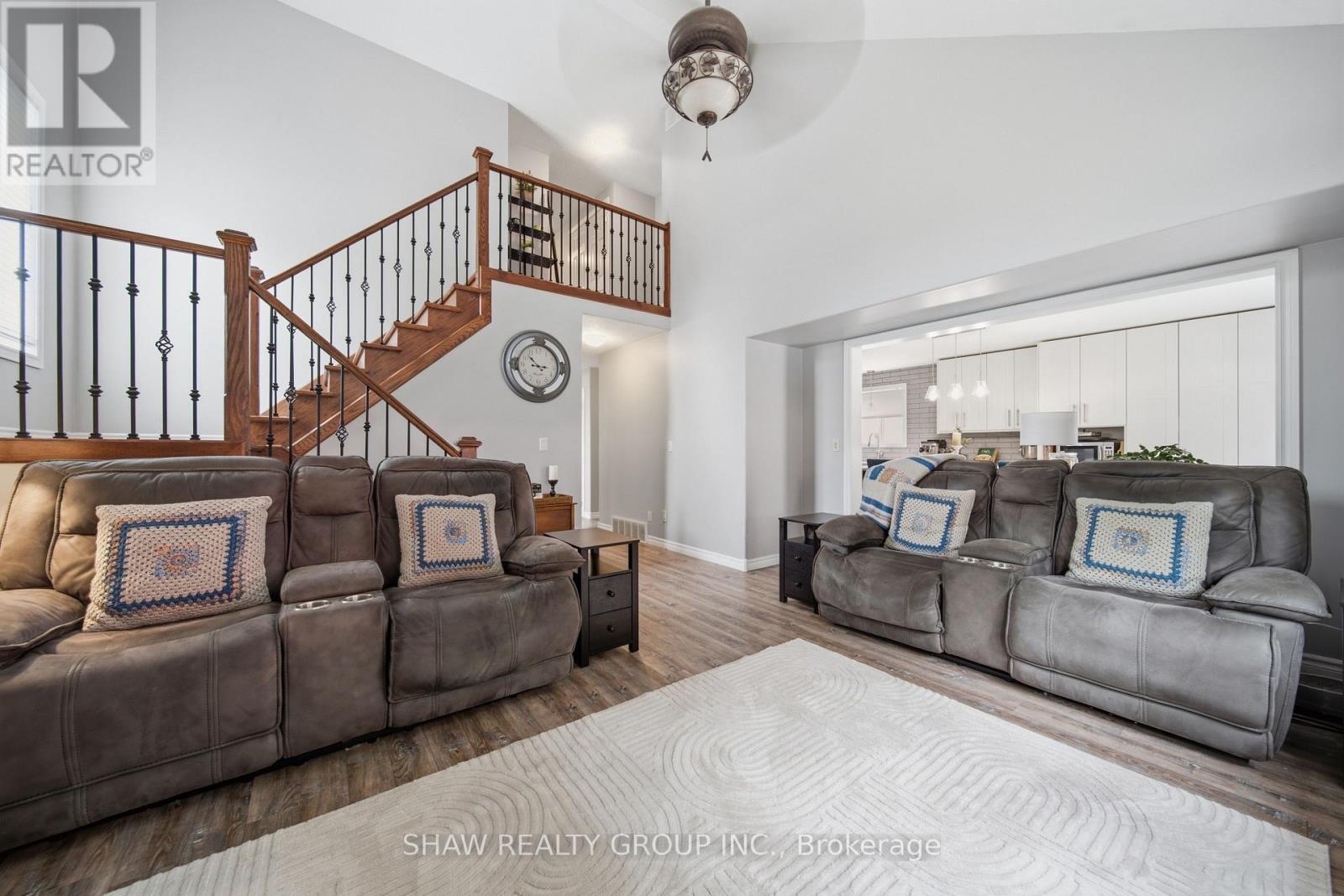79 BEAVERBROOK CRESCENT - 20