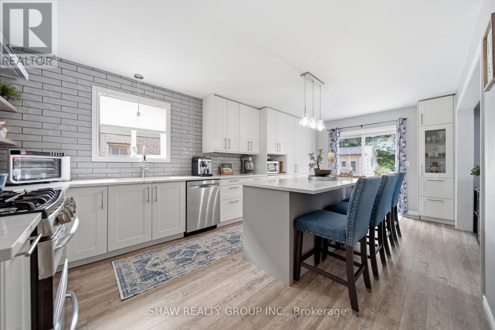 79 BEAVERBROOK CRESCENT - 21