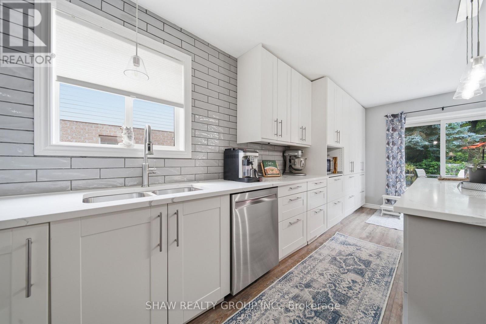 79 BEAVERBROOK CRESCENT - 22