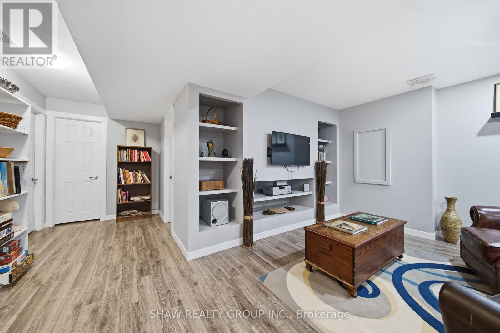 79 BEAVERBROOK CRESCENT - 41