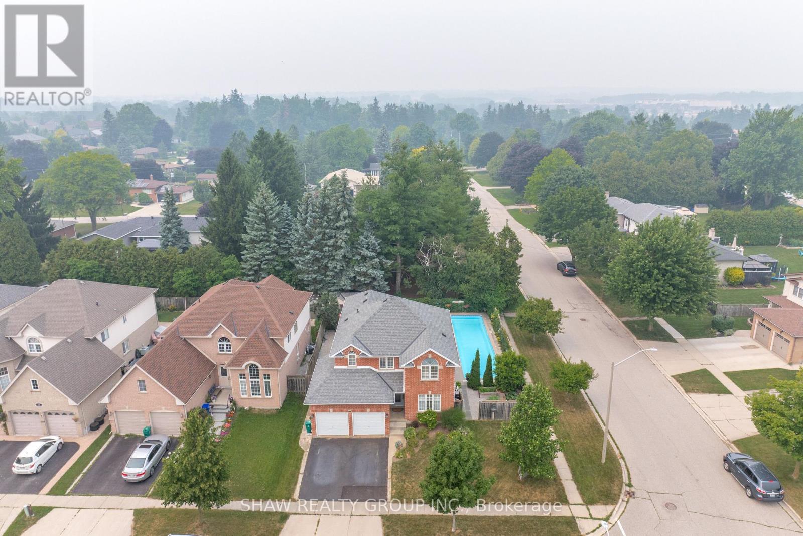 79 BEAVERBROOK CRESCENT - 46