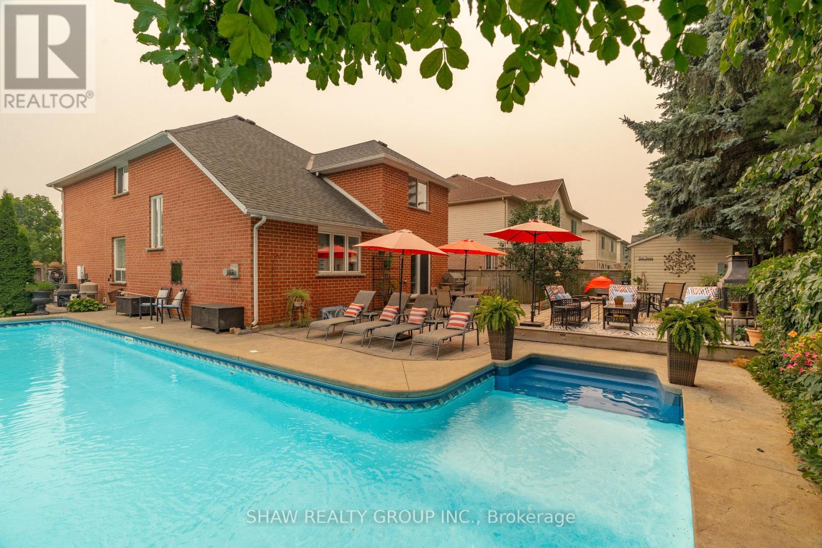 79 BEAVERBROOK CRESCENT - 6