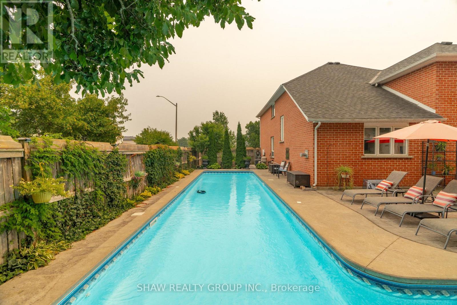 79 BEAVERBROOK CRESCENT - 7