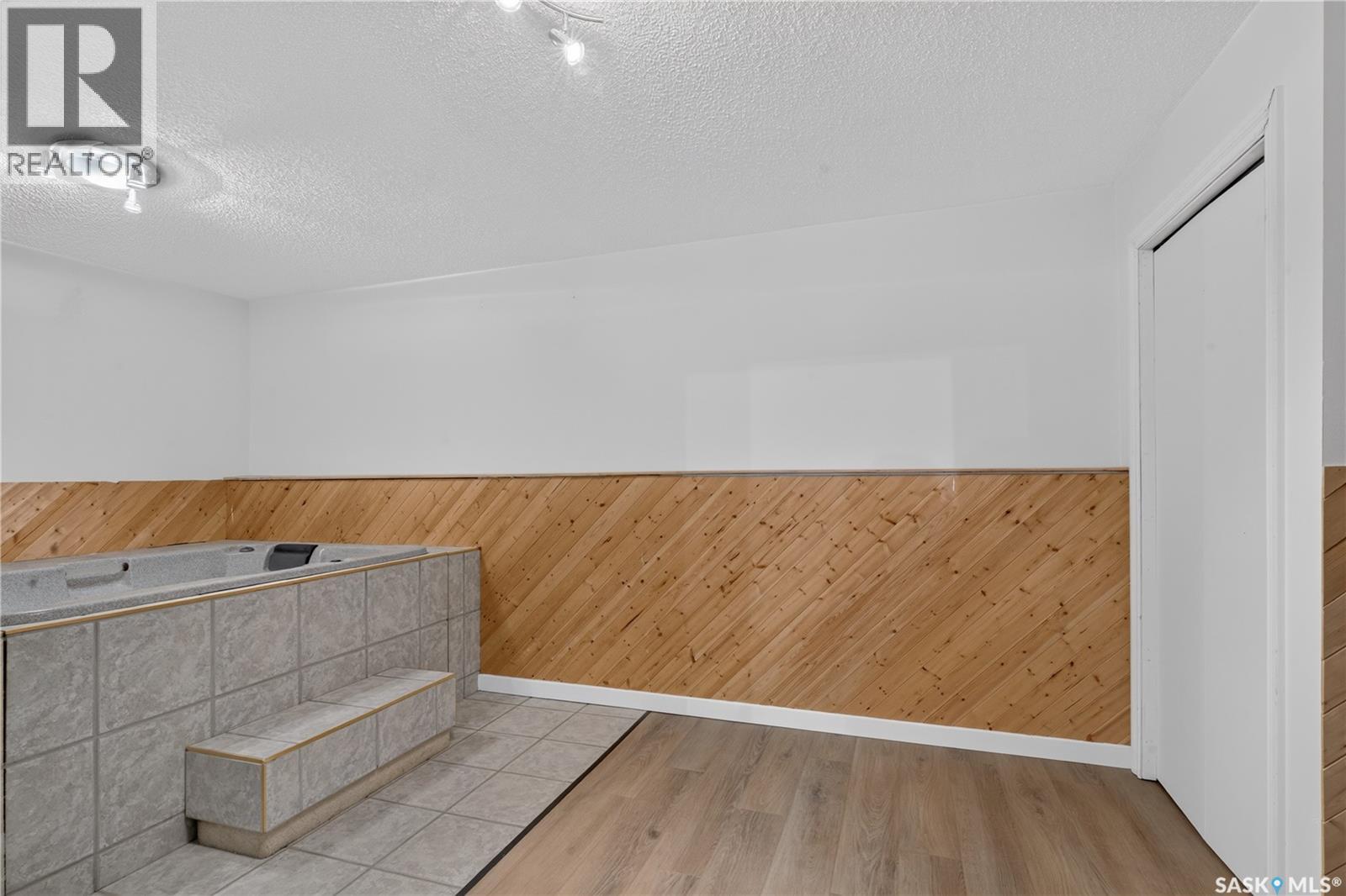 417 Fehr CRESCENT - 26