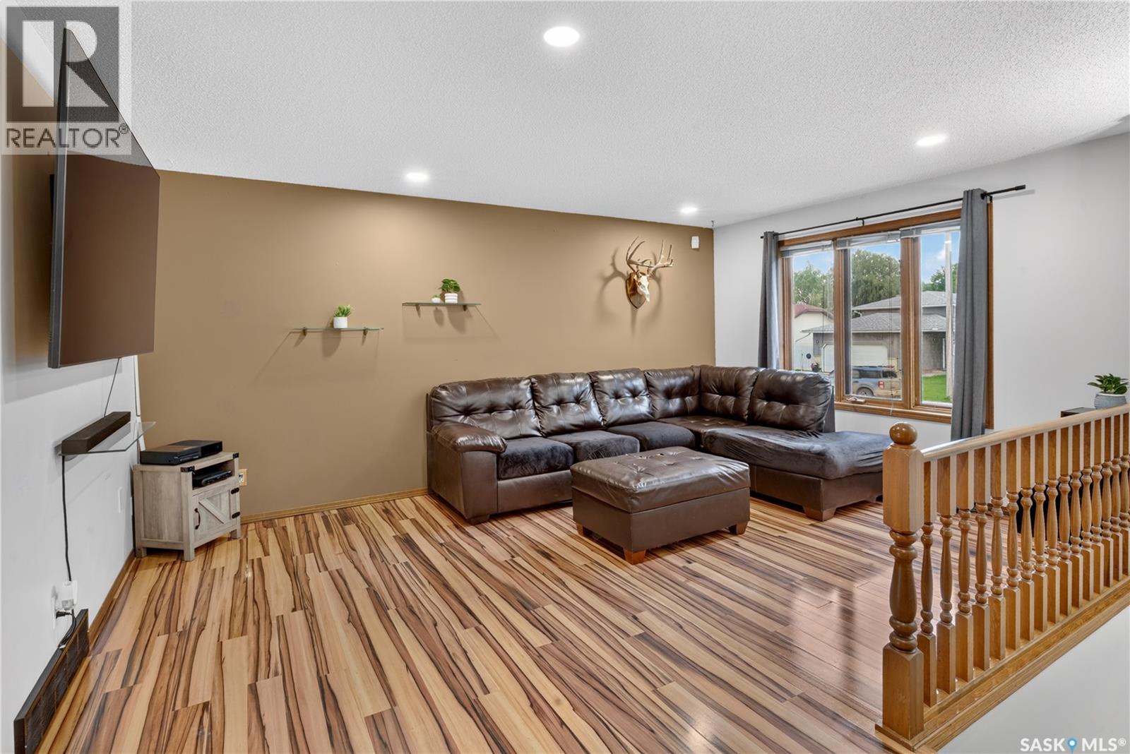 417 Fehr CRESCENT - 6