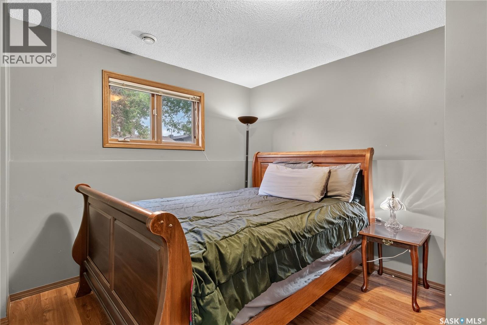417 Fehr CRESCENT - 24