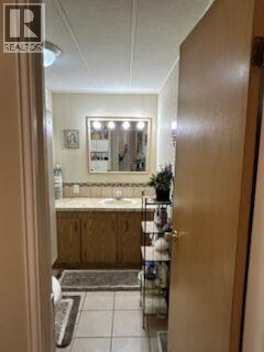 5280 69 Avenue NE, Salmon Arm