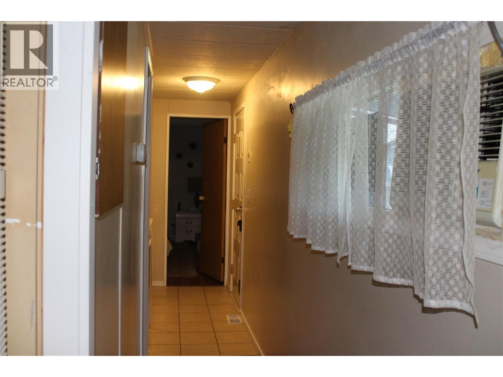 5280 69 Avenue NE, Salmon Arm