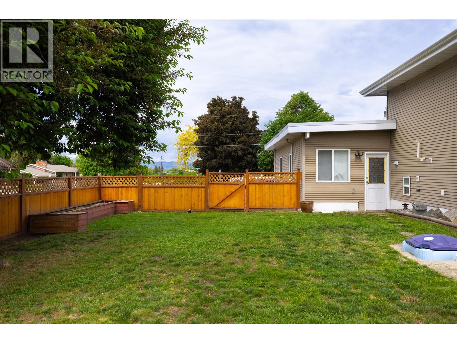 5301 Spalding Road - 40